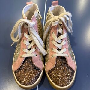 Size 33/US 2 Mini Boden High Tops in Gold Glitter.